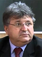 Prof. dr. Romulus Brâncoveanu Decan al Facultăţii de Filosofie, Universitatea din Bucureşti